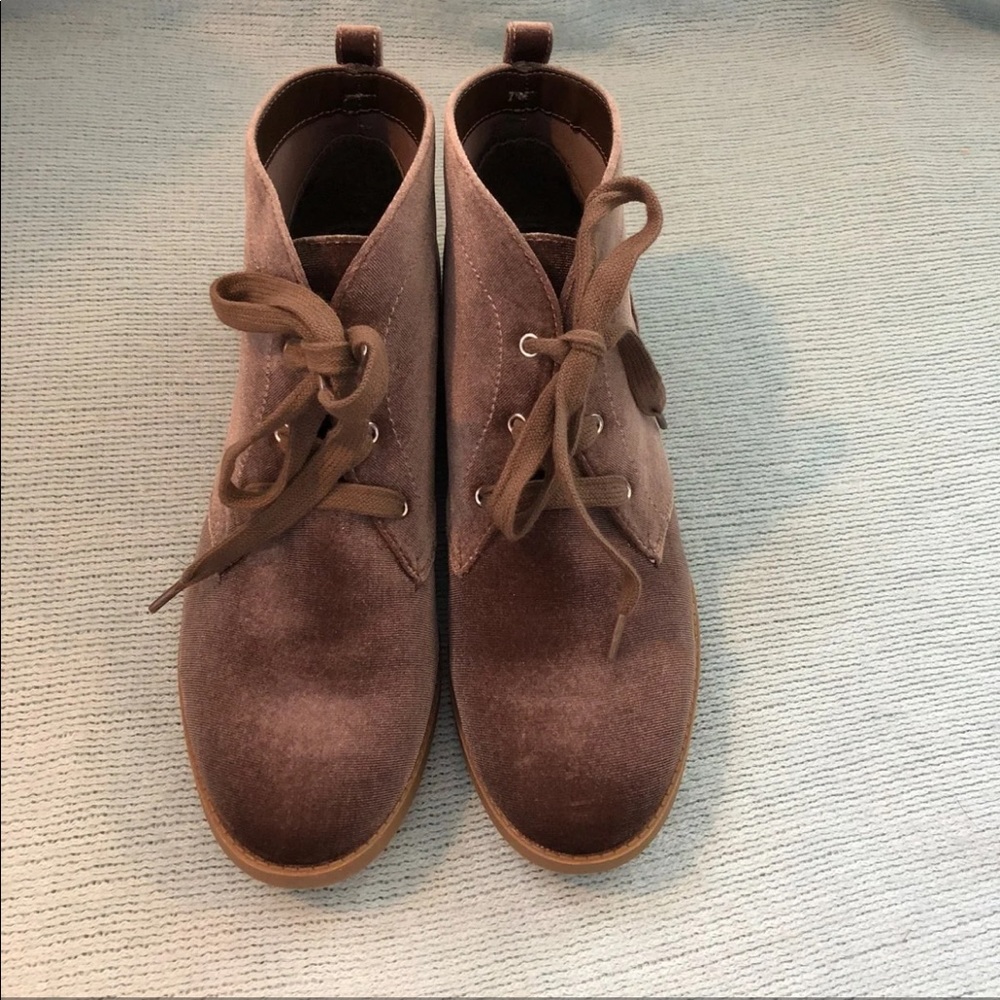 Indigo Rd. Alabama booties size 8.5